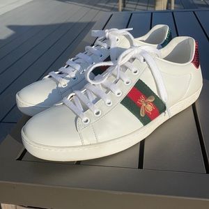 Gucci Ace Bee Size 8.5 -Authentic